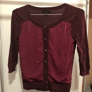 Red Maroon Shorter Sleeve Sweater